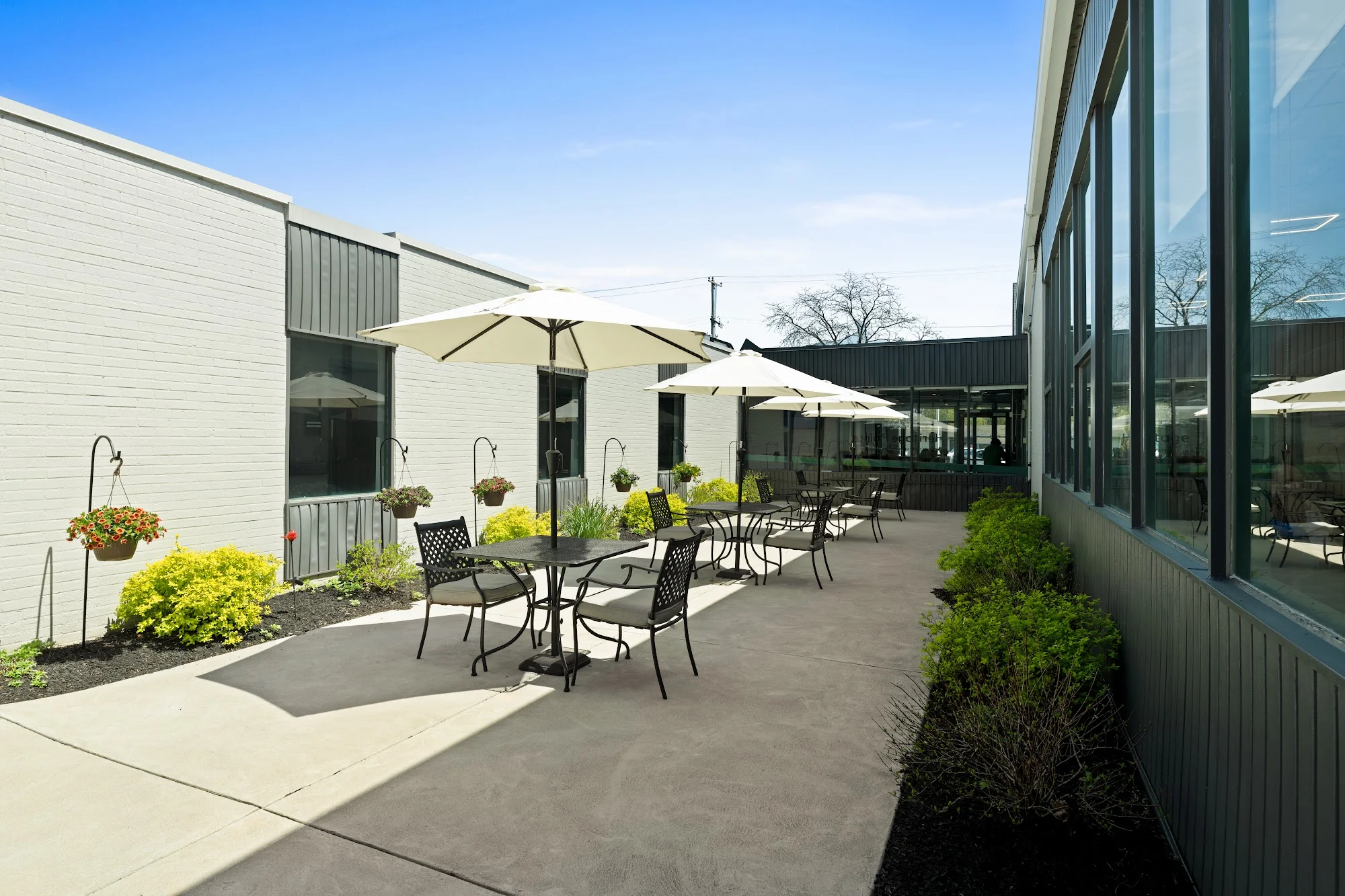 HERITAGE POINTE REHABILITATION AND HEALTHCARE CTR