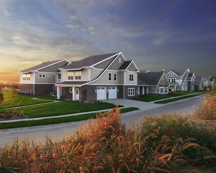 HILLCREST COUNTRY ESTATES-COTTAGES