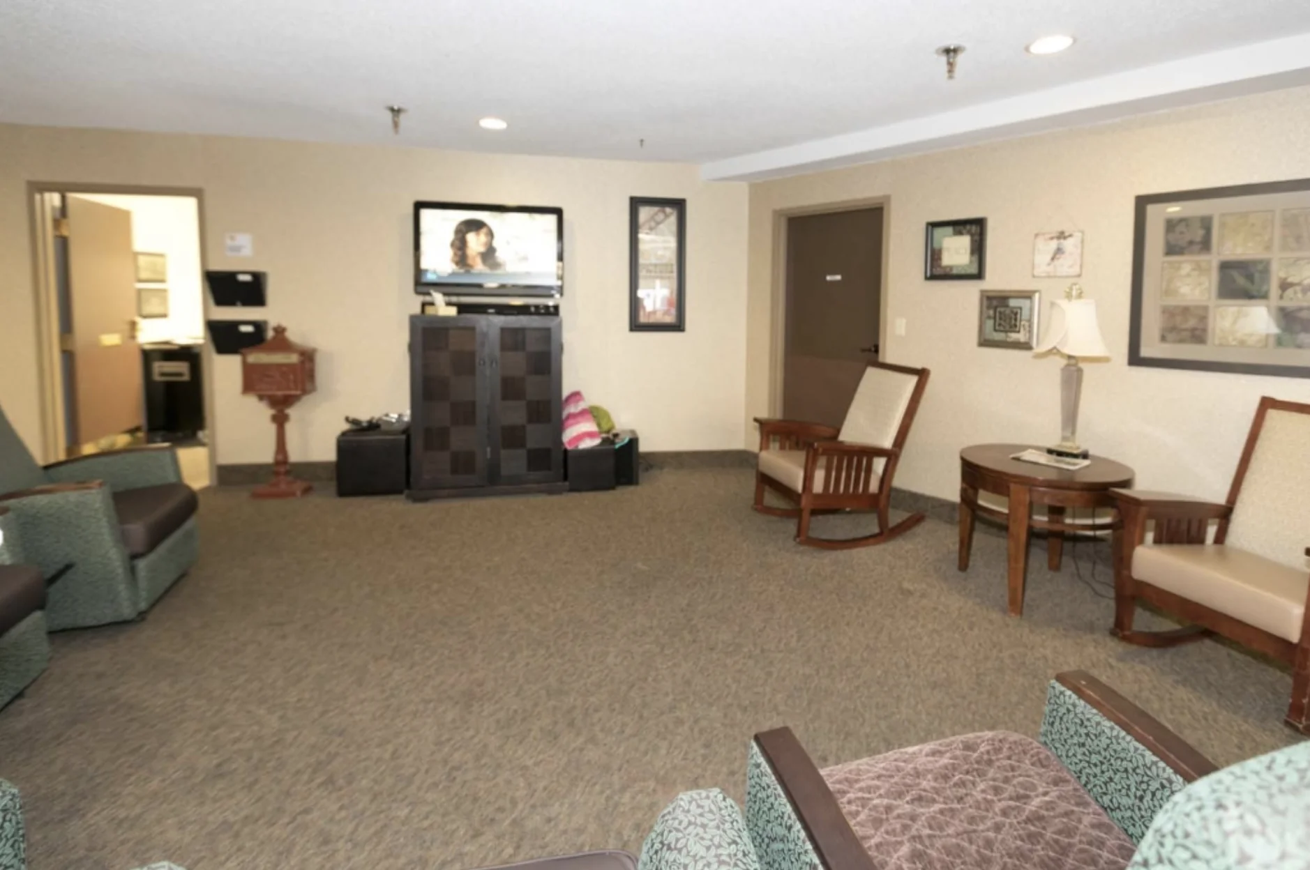 HILLCREST HEALTH CARE CENTER
