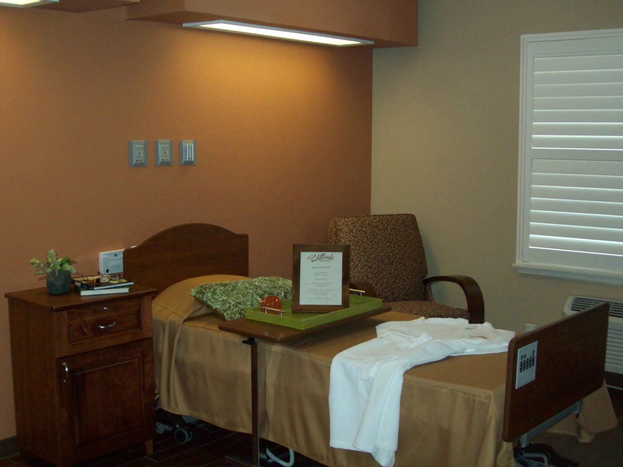 HILLSIDE HEIGHTS REHABILITATION SUITES