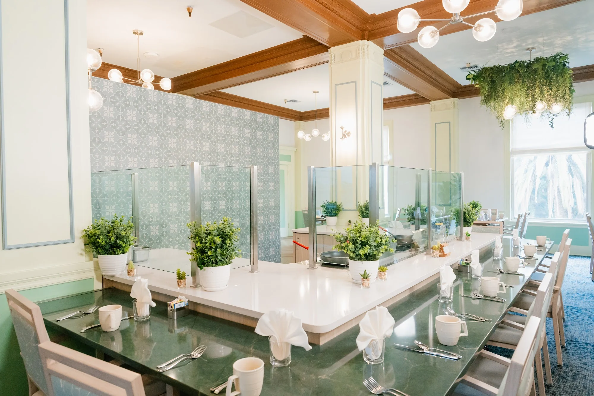HOLLENBECK PALMS