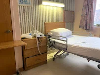 HOLLISWOOD CTR FOR REHABILITATION AND HEALTHCARE