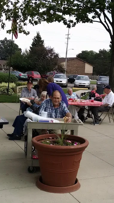 HOLT SENIOR CARE AND REHAB CENTER