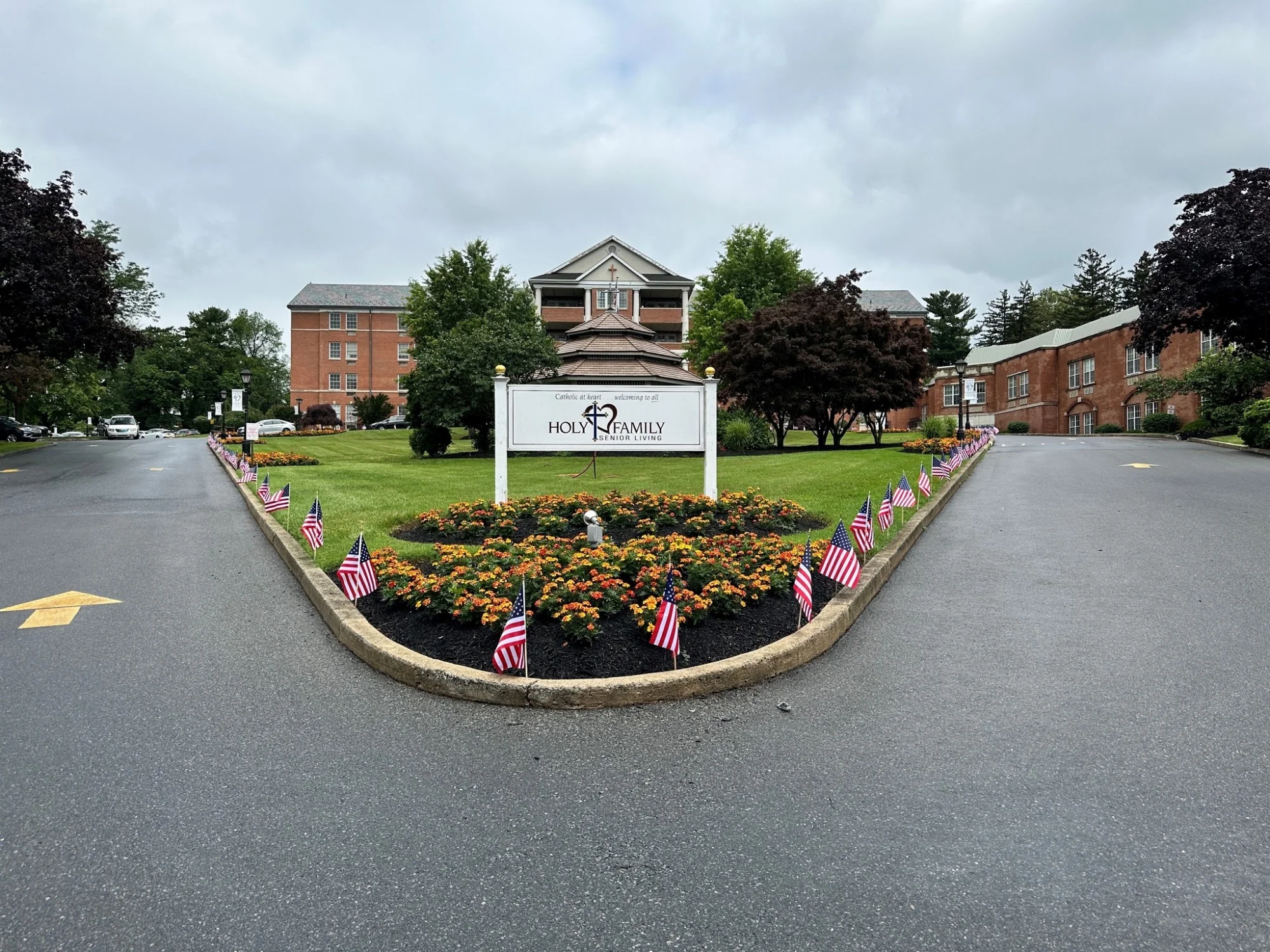 HOLY FAMILY MANOR