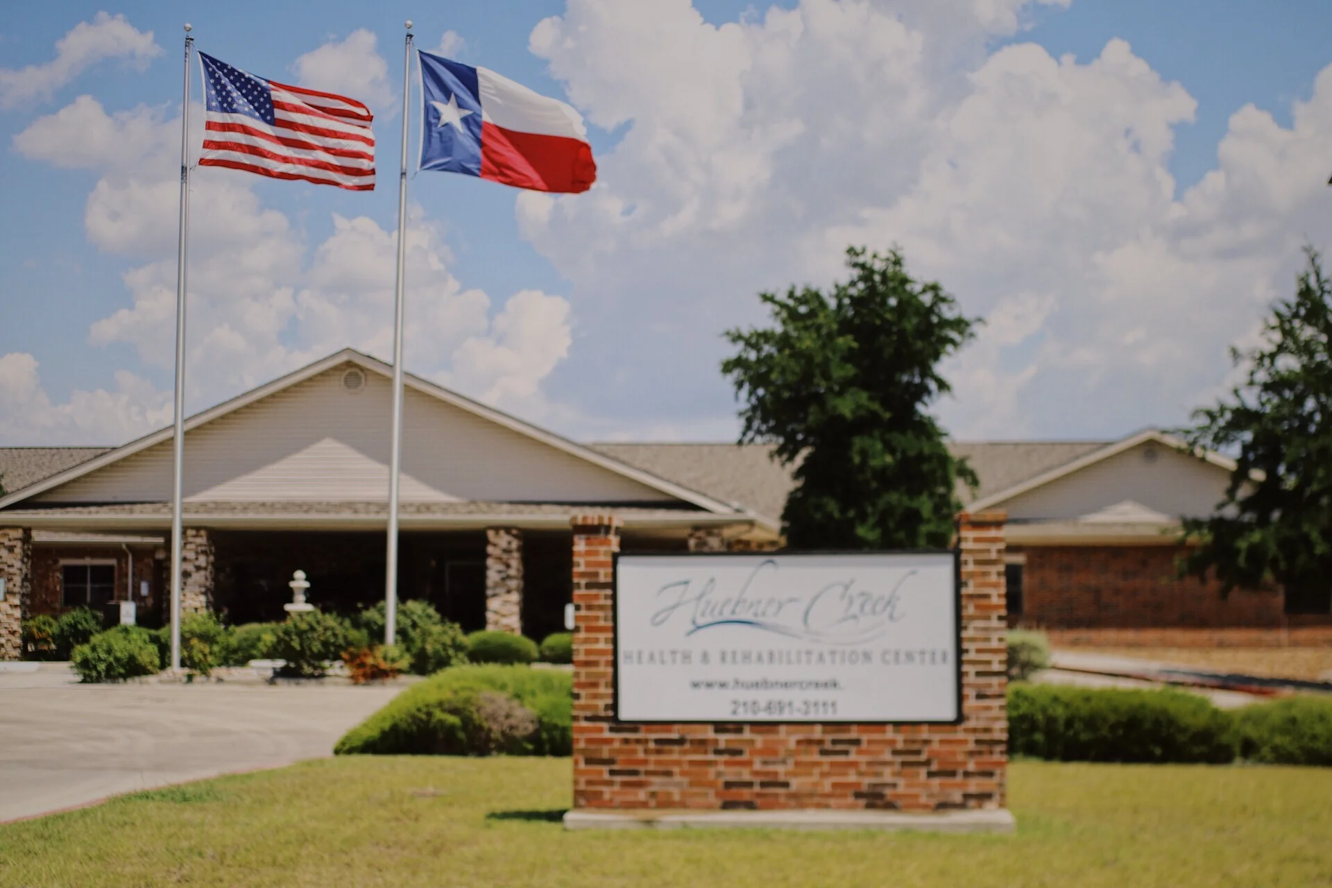 HUEBNER CREEK HEALTH & REHABILITATION CENTER