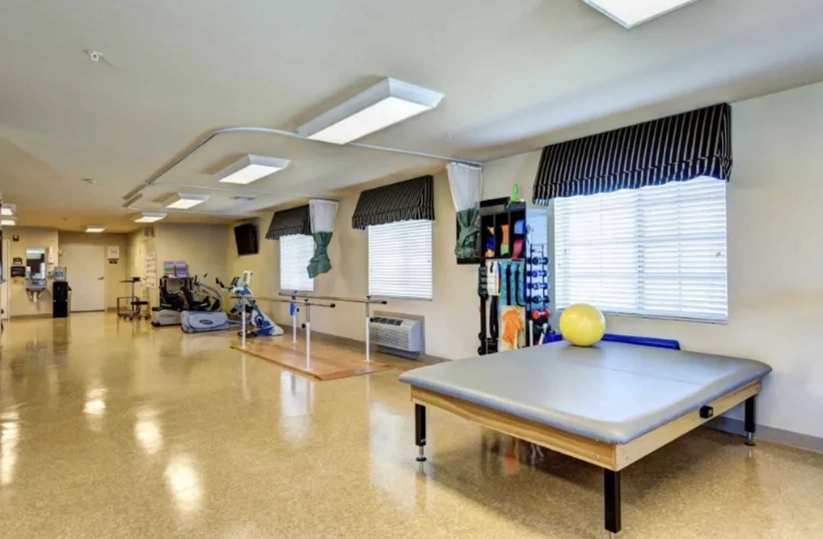 HUNTERS POND REHABILITATION AND HEALTHCARE