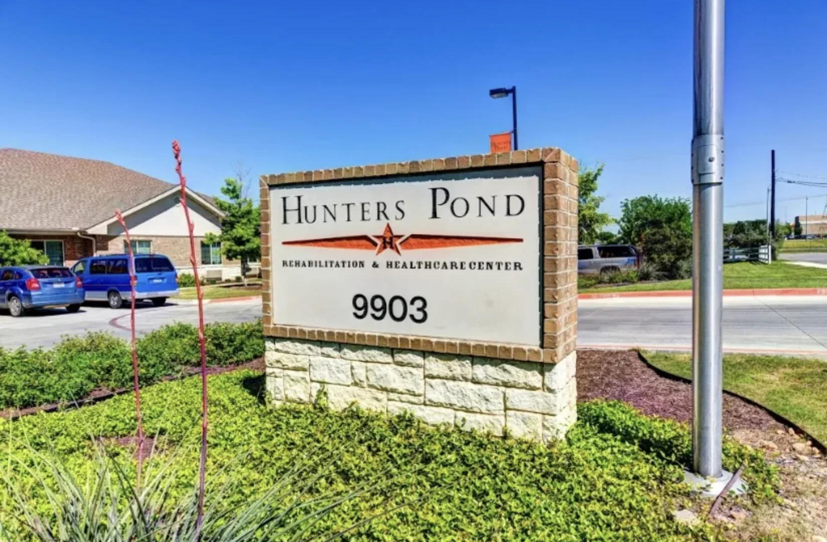 HUNTERS POND REHABILITATION AND HEALTHCARE