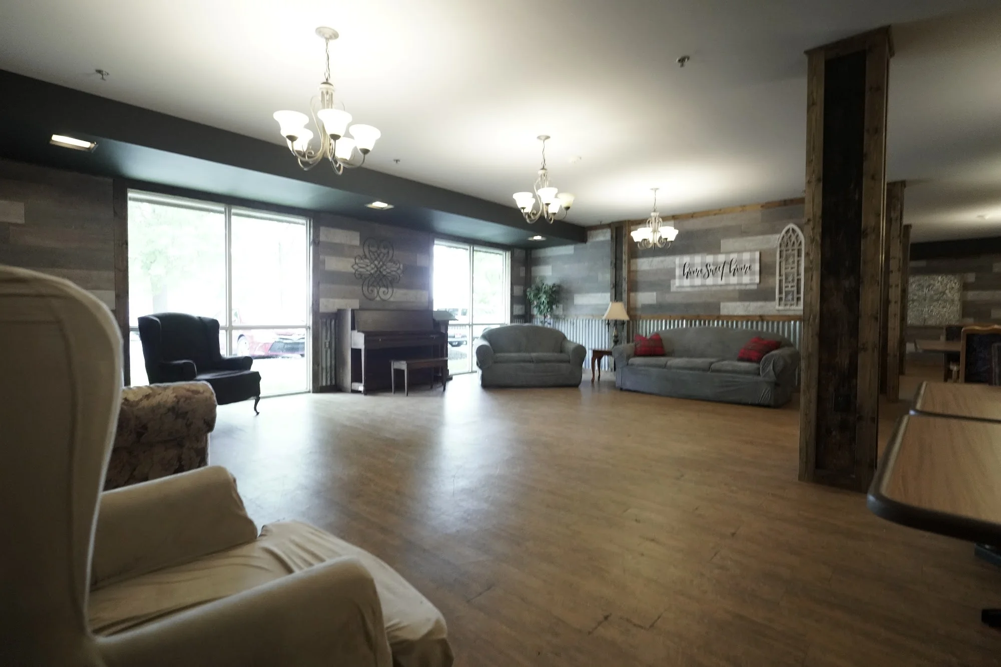 HUNTINGDON HEALTH & REHABILITATION CENTER