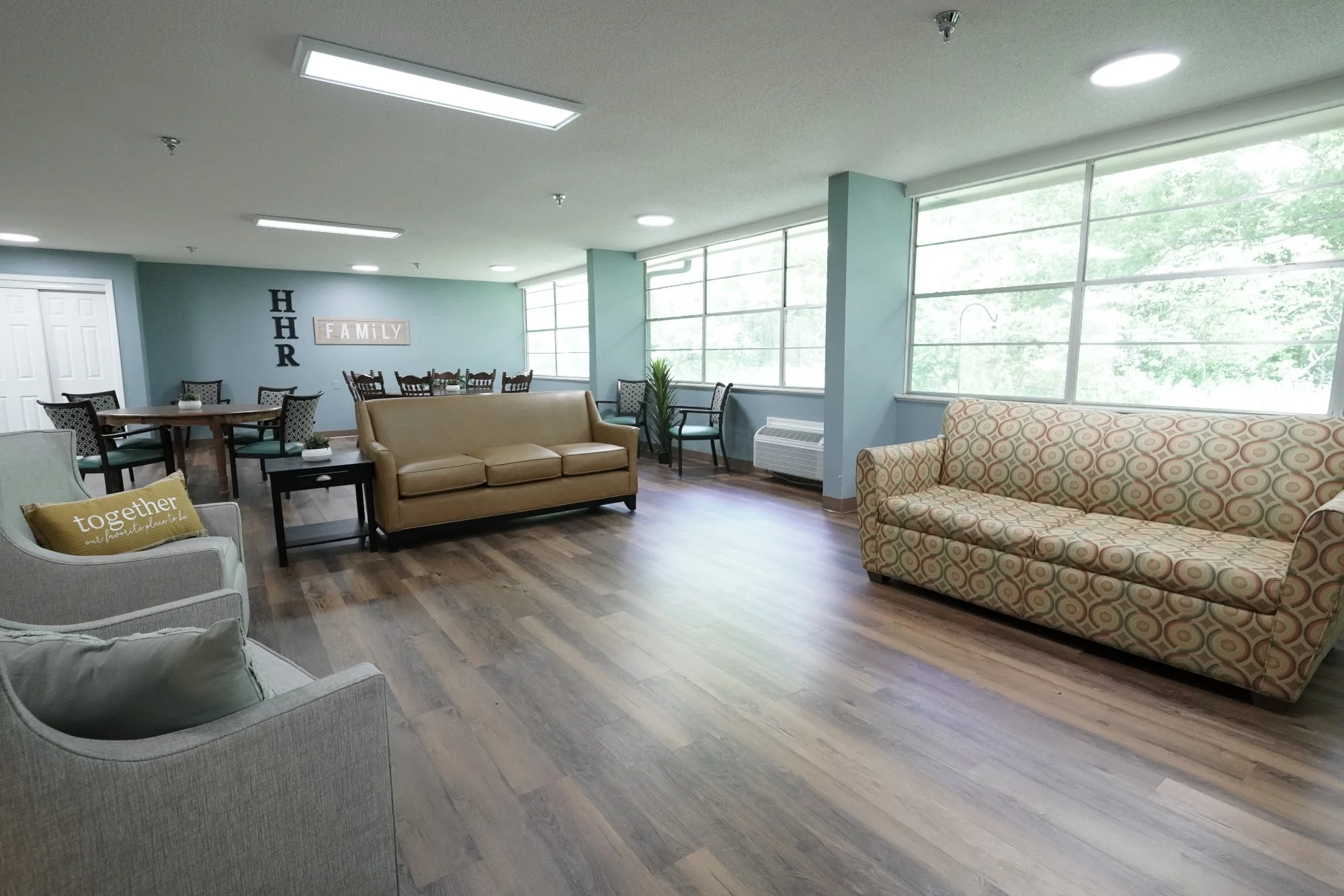 HUNTINGDON HEALTH & REHABILITATION CENTER