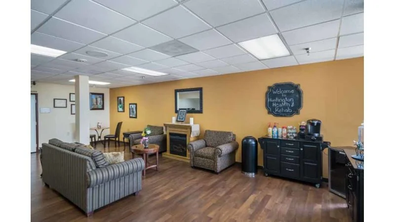 HUNTINGTON HEALTH AND REHABILITATION CENTER