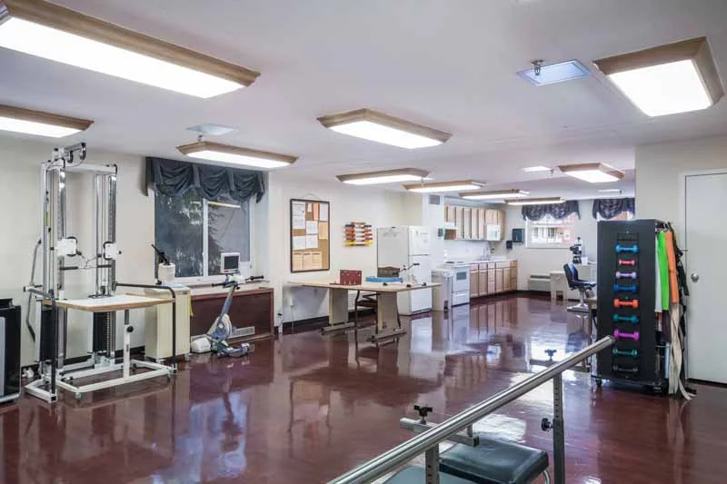 HUNTINGTON HEALTH AND REHABILITATION CENTER