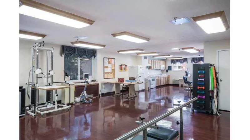HUNTINGTON HEALTH AND REHABILITATION CENTER
