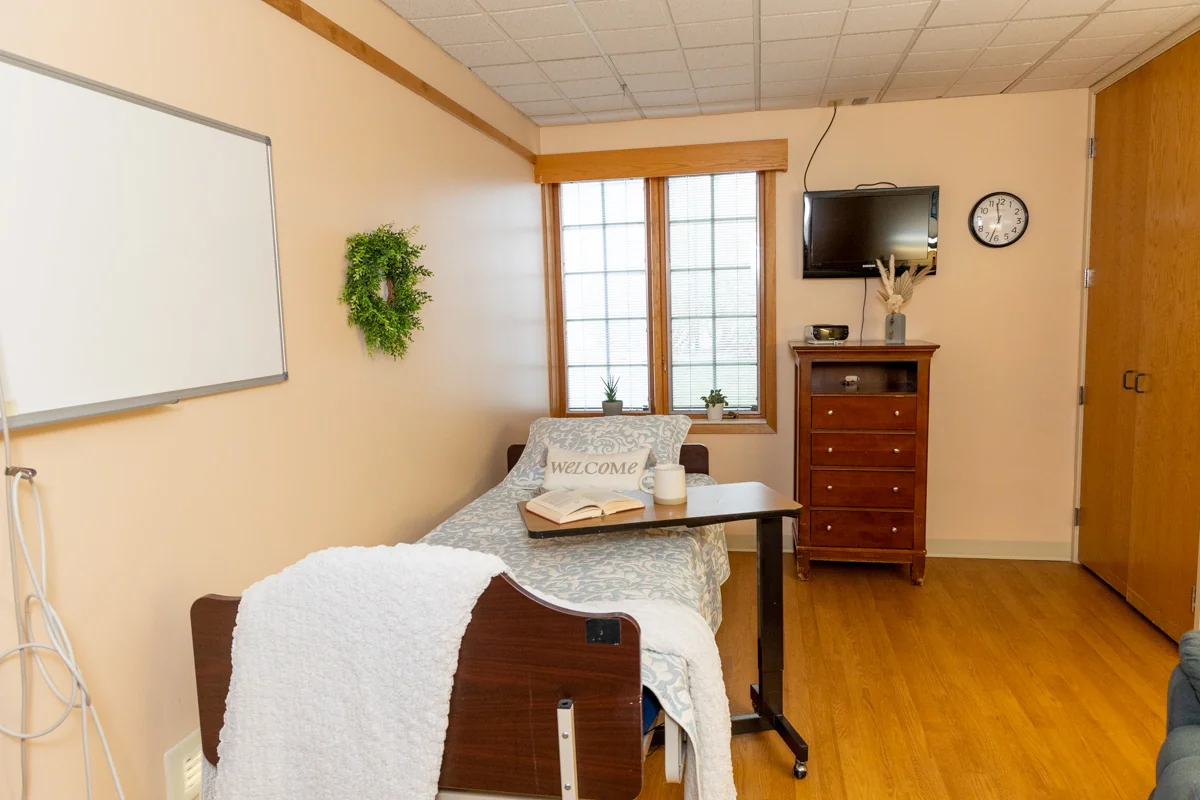 IOWA JEWISH SENIOR LIFE CENTER