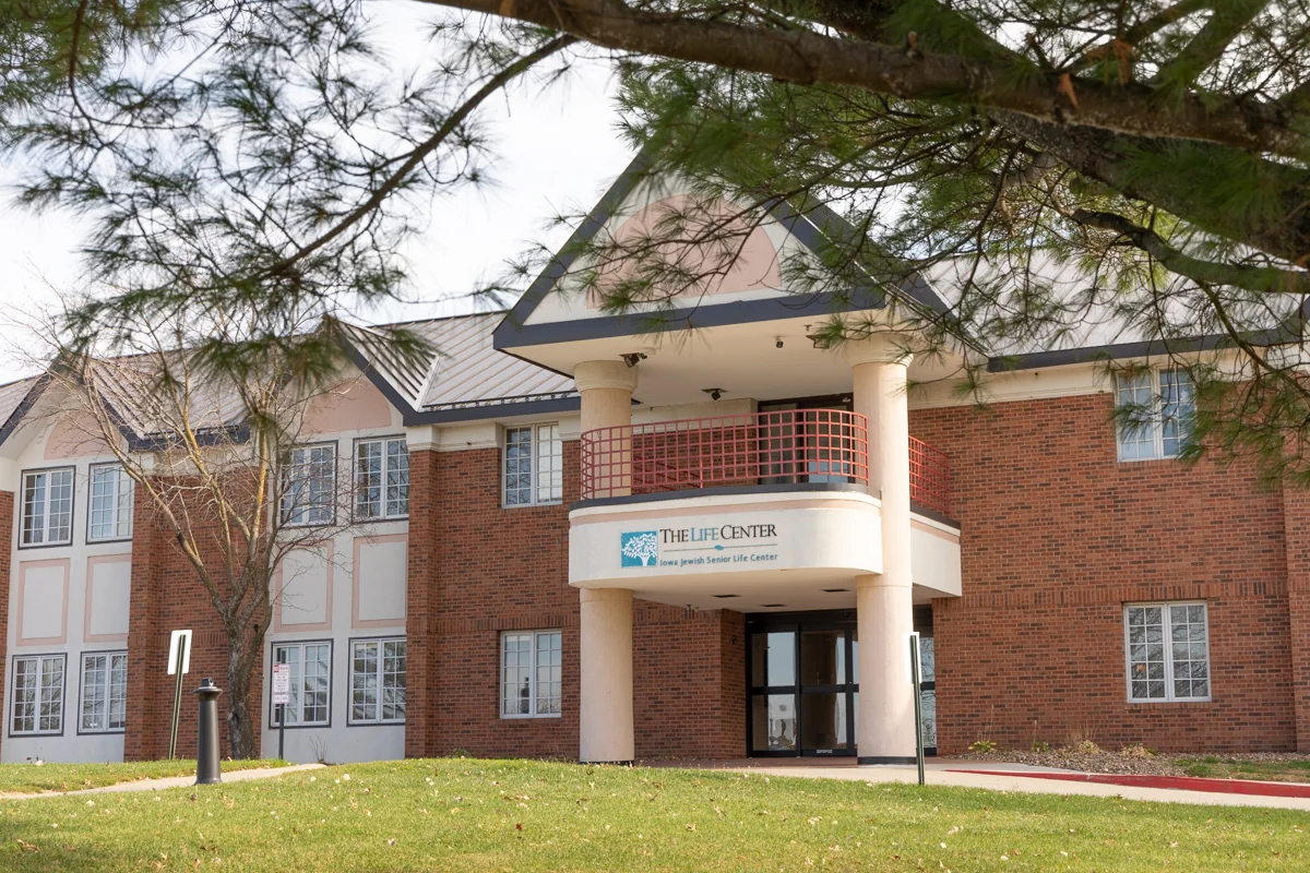 IOWA JEWISH SENIOR LIFE CENTER