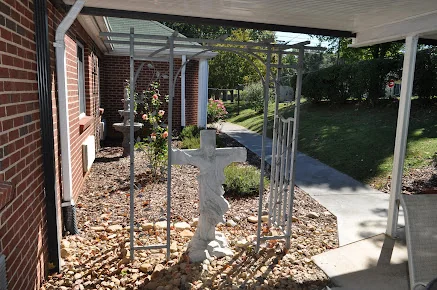 IVY HALL NURSING HOME