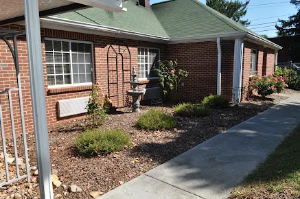 IVY HALL NURSING HOME
