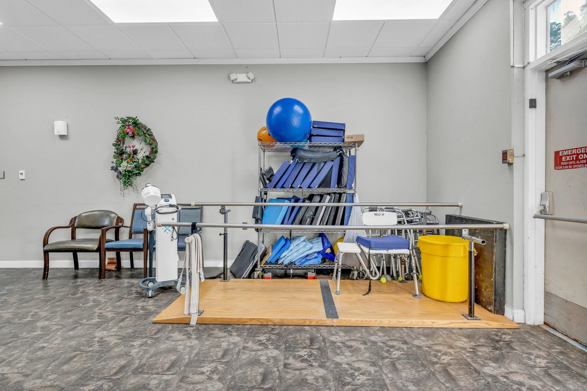 KENWOOD VIEW HEALTHCARE AND REHABILITATION CENTER
