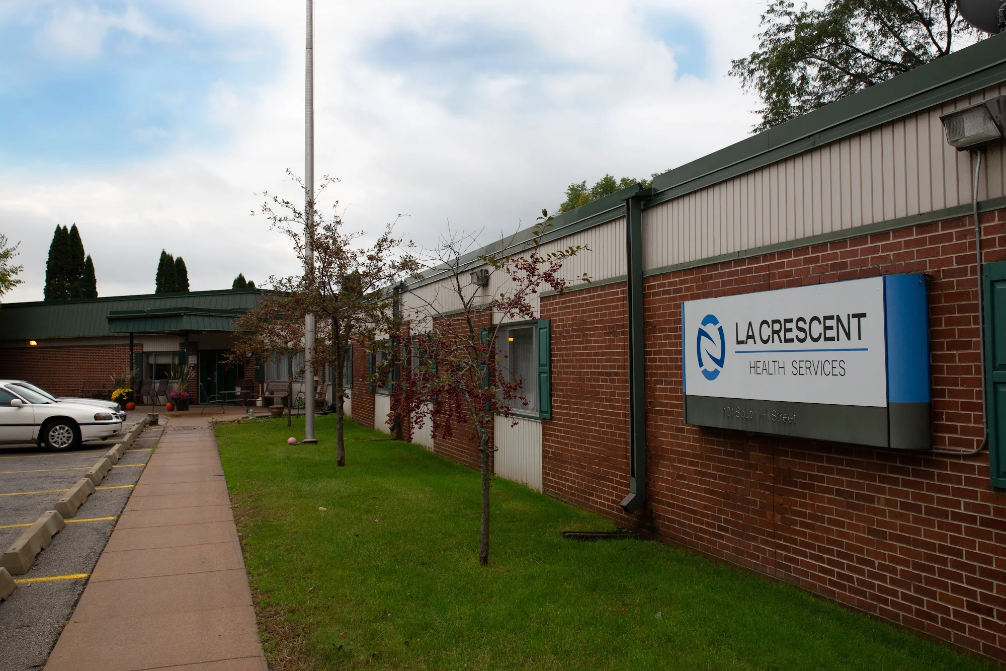 LA CRESCENT HEALTH SERVICES