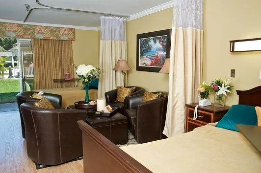 LA PALOMA HEALTHCARE CENTER