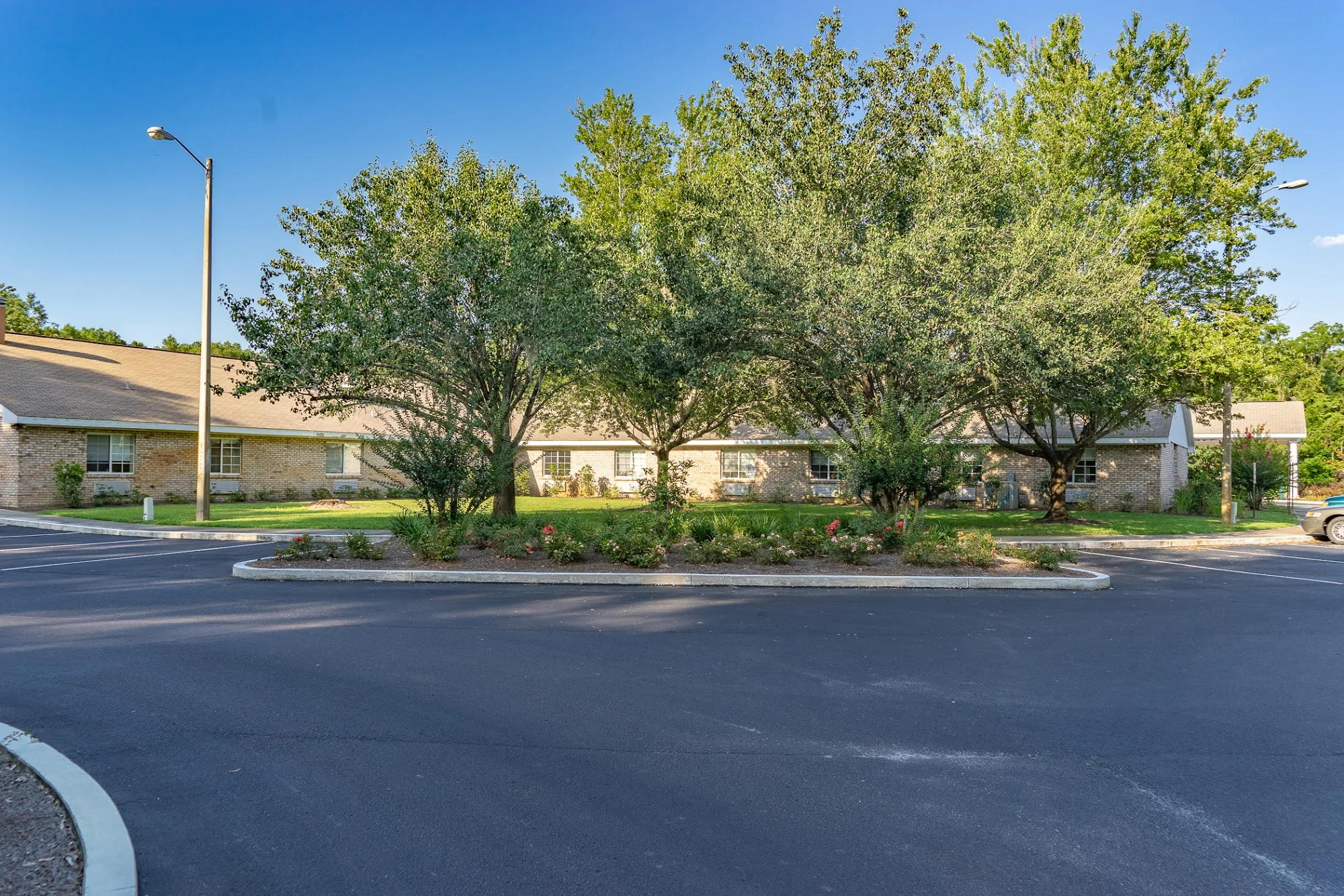 LAFAYETTE NURSING AND REHABILITATION CENTER