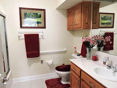 LAKE FOREST SENIOR LIVING AT HOT SPRINGS VILLAGE