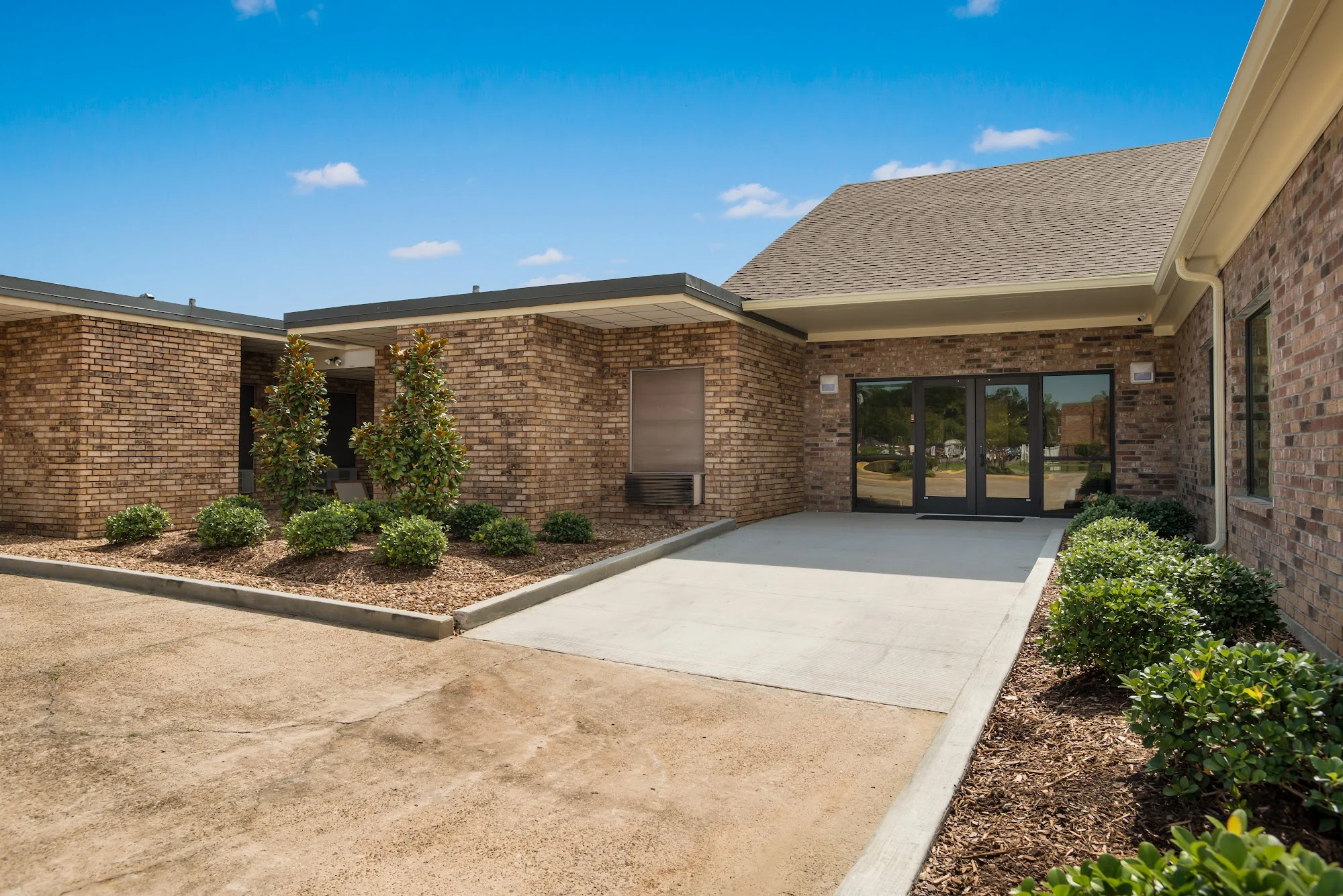 LAKE CHARLES CARE CENTER