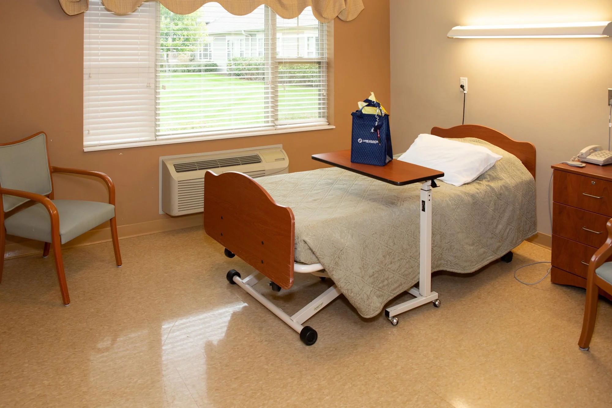 LAKE COUNTRY HEALTH SERVICES