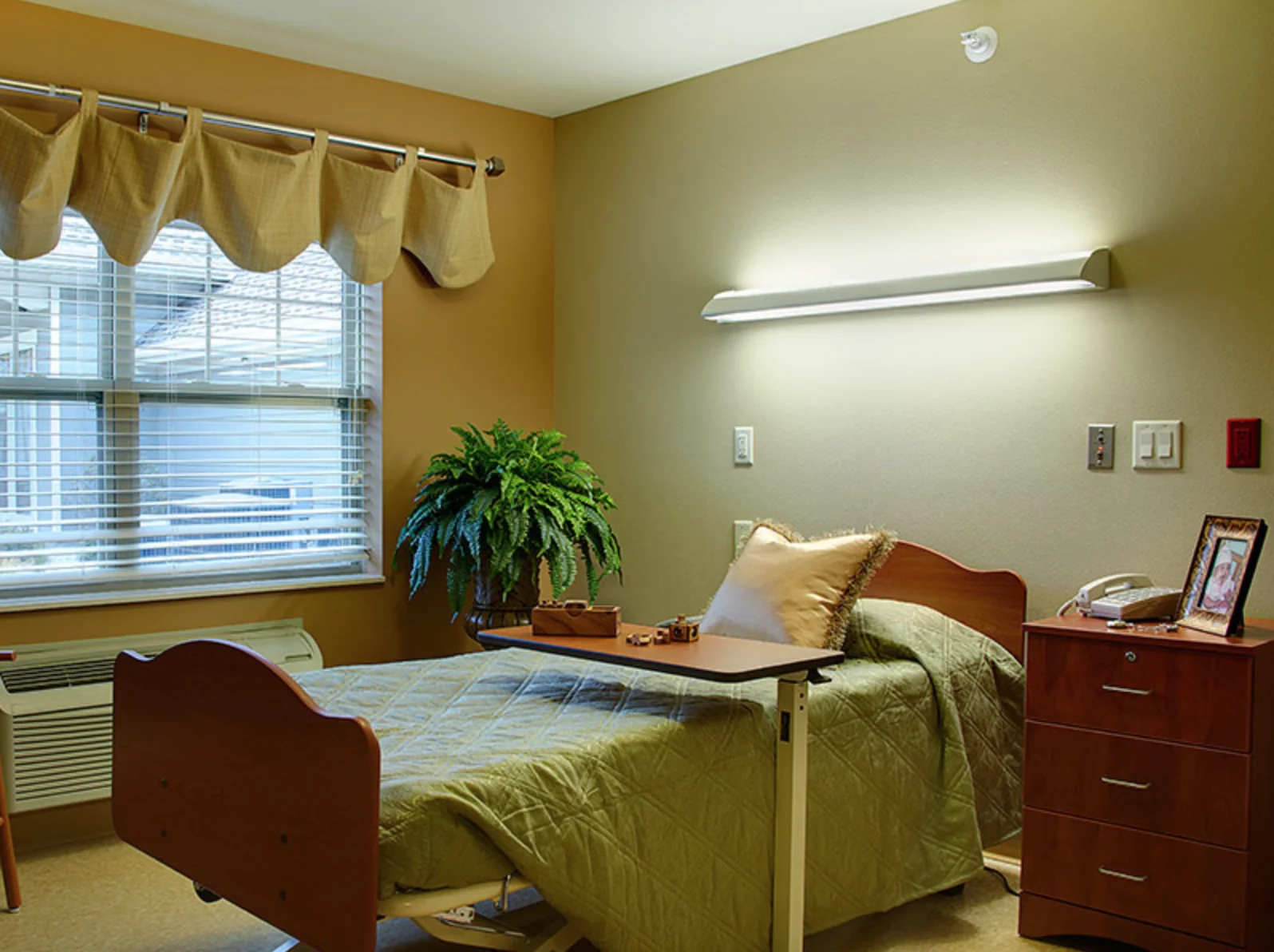 LAKE COUNTRY HEALTH SERVICES