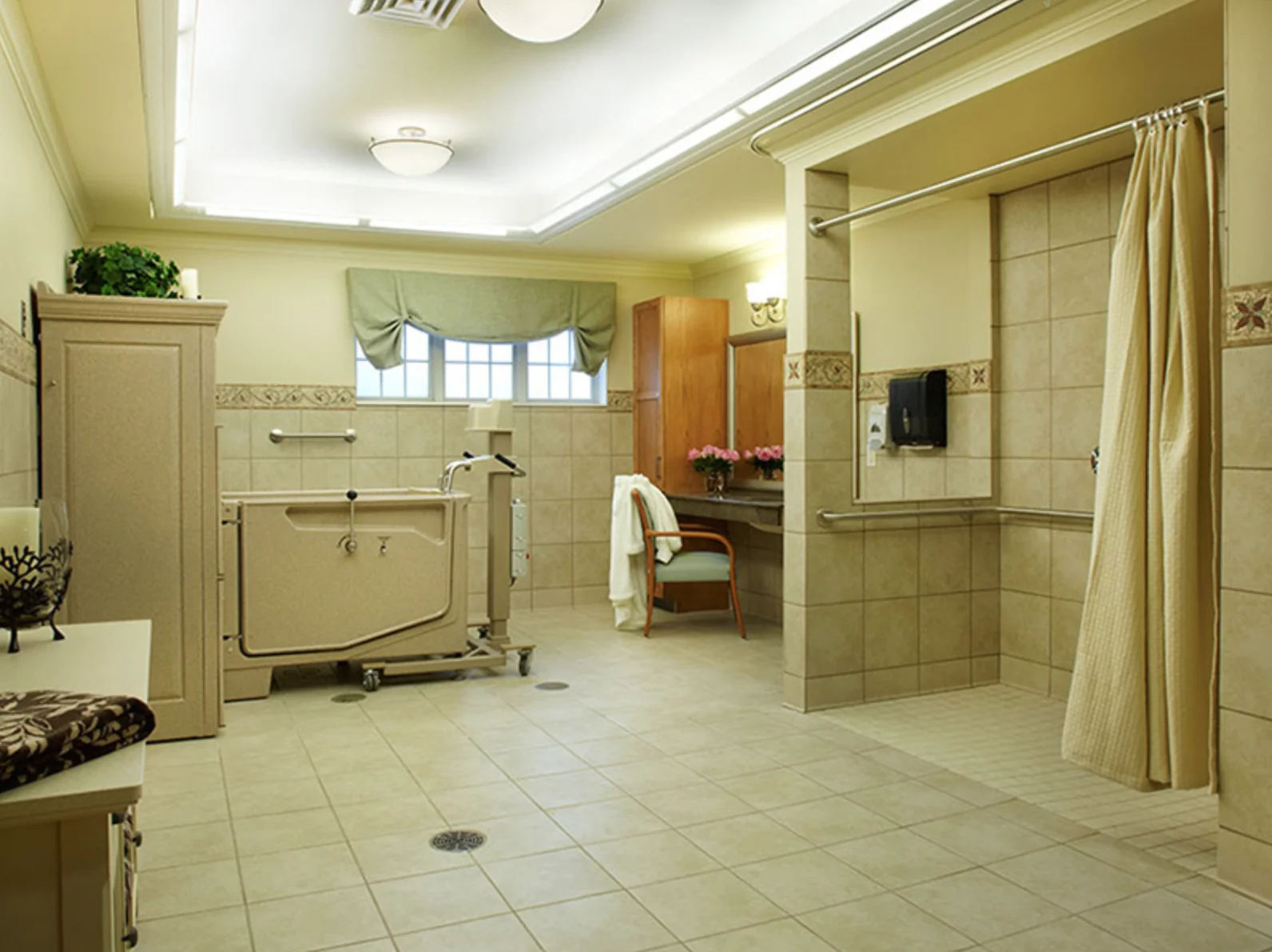 LAKE COUNTRY HEALTH SERVICES