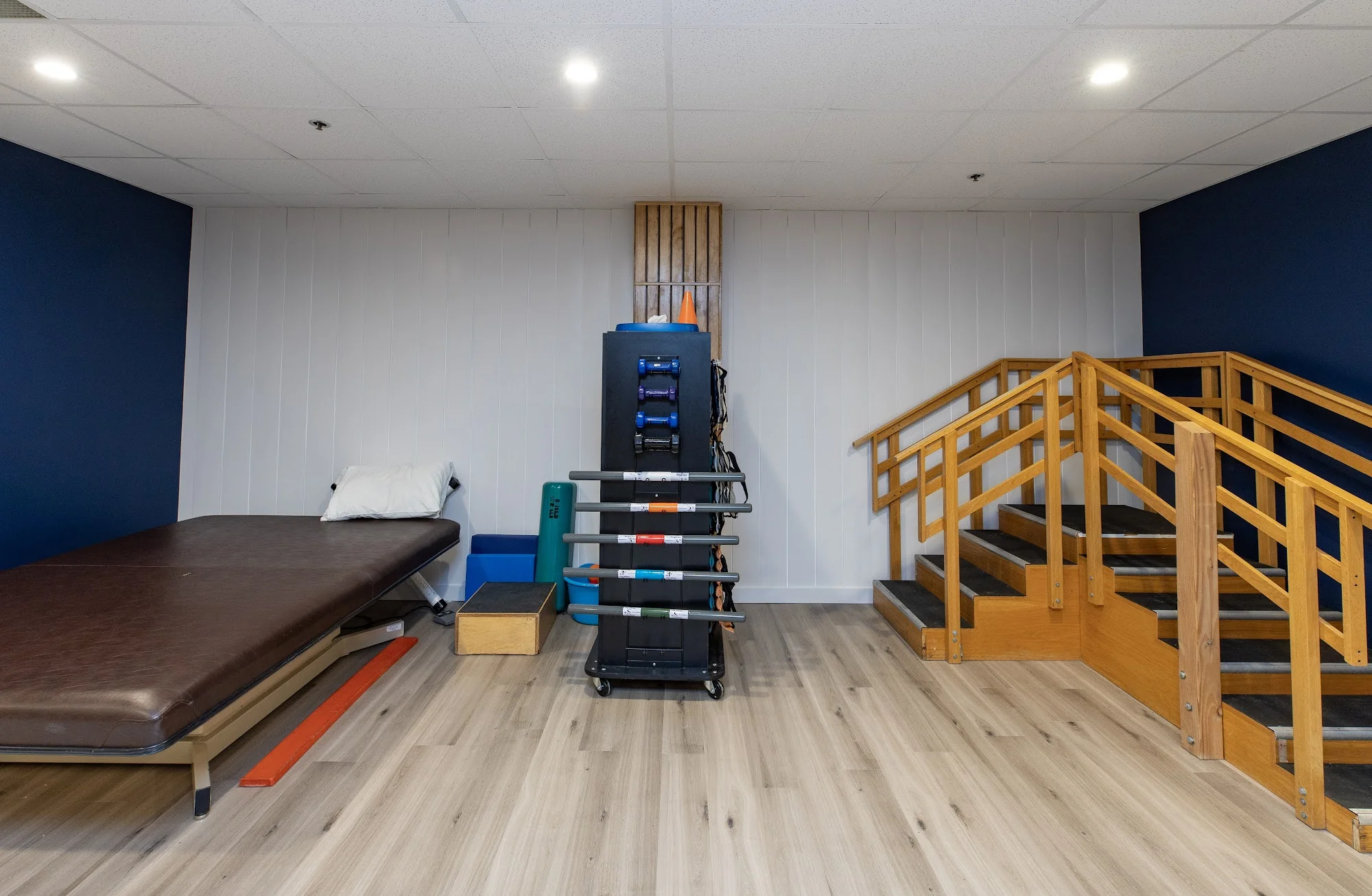 LAKEHOUSE HEALTHCARE & REHABILITATION CENTER