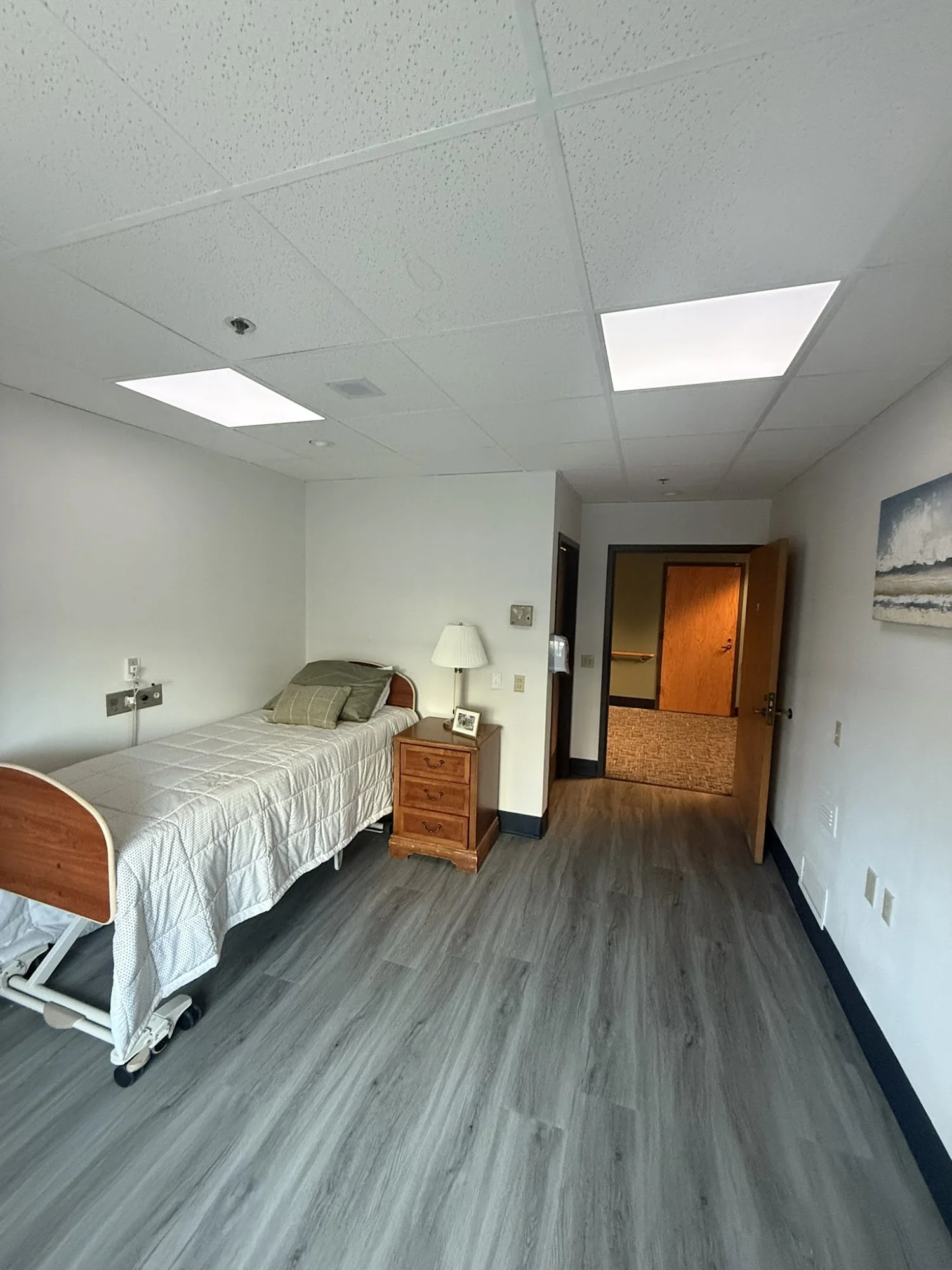 LAKEHOUSE HEALTHCARE & REHABILITATION CENTER