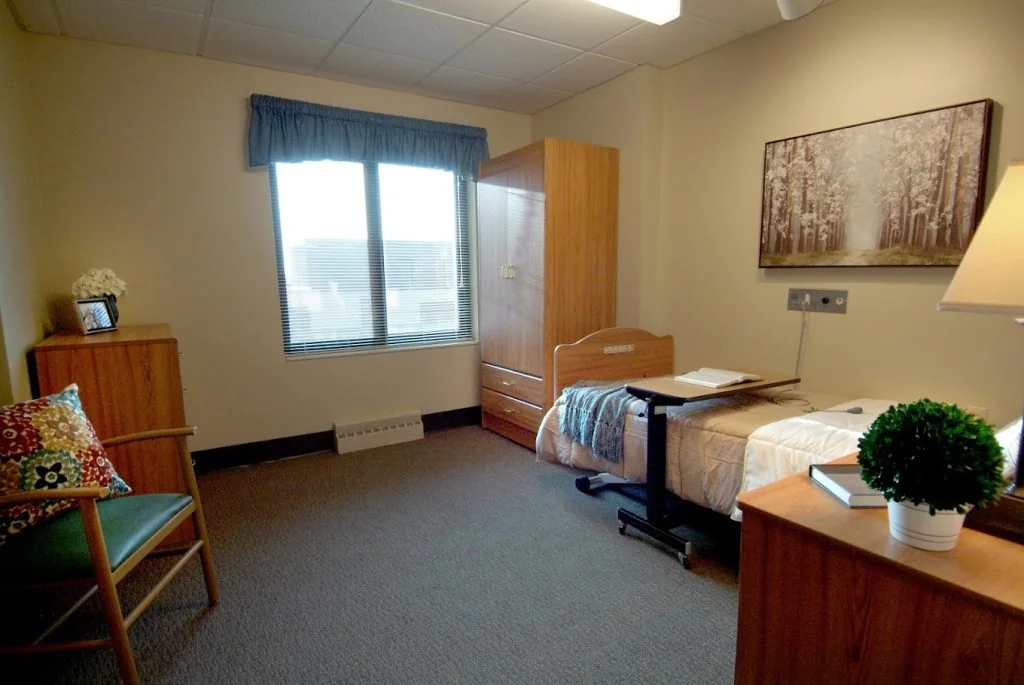 LAKEHOUSE HEALTHCARE & REHABILITATION CENTER