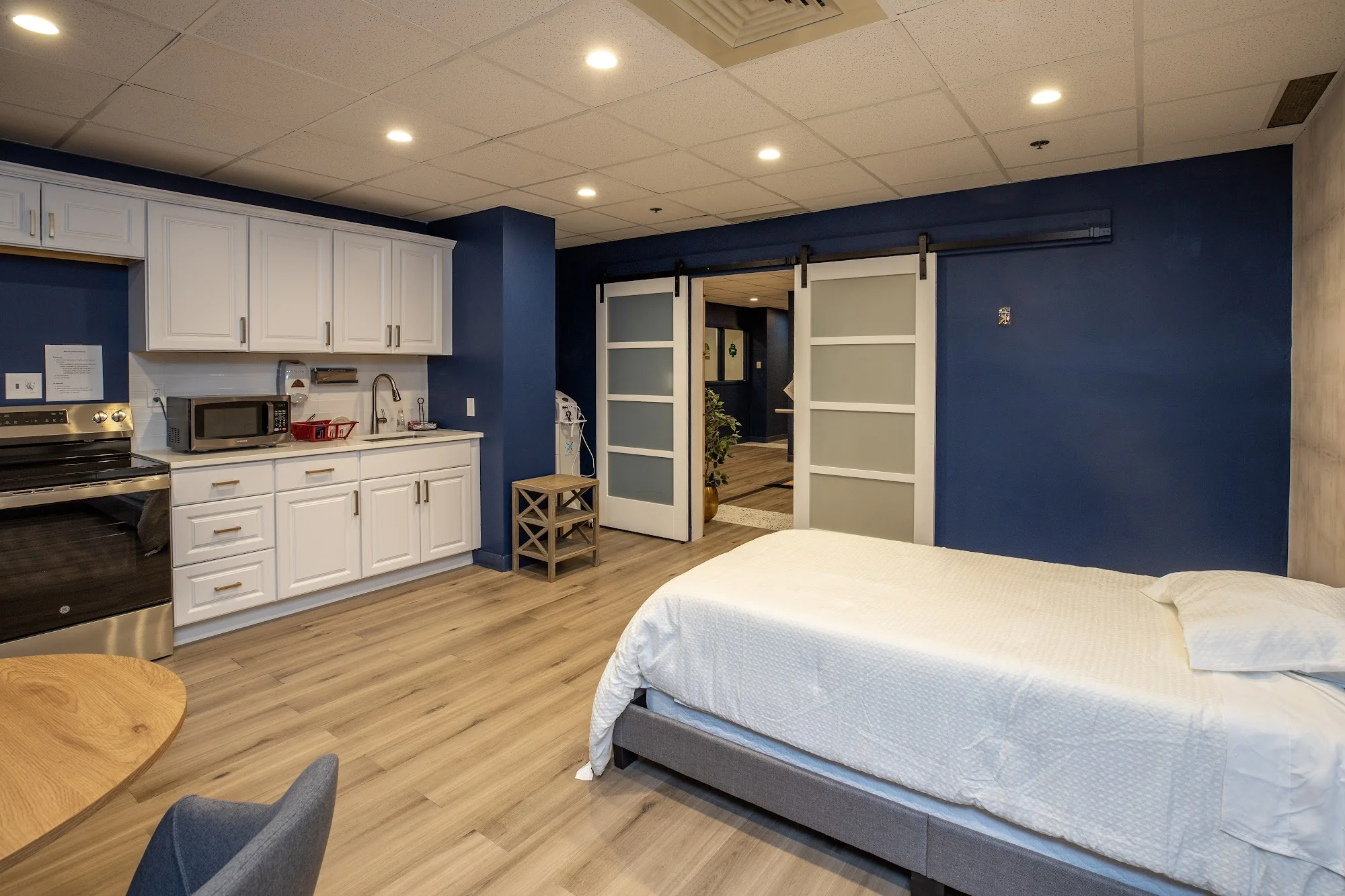 LAKEHOUSE HEALTHCARE & REHABILITATION CENTER