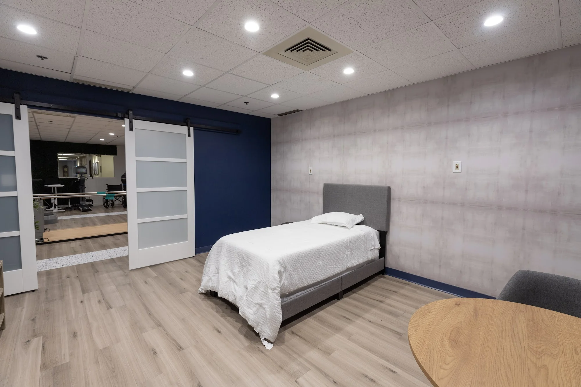 LAKEHOUSE HEALTHCARE & REHABILITATION CENTER