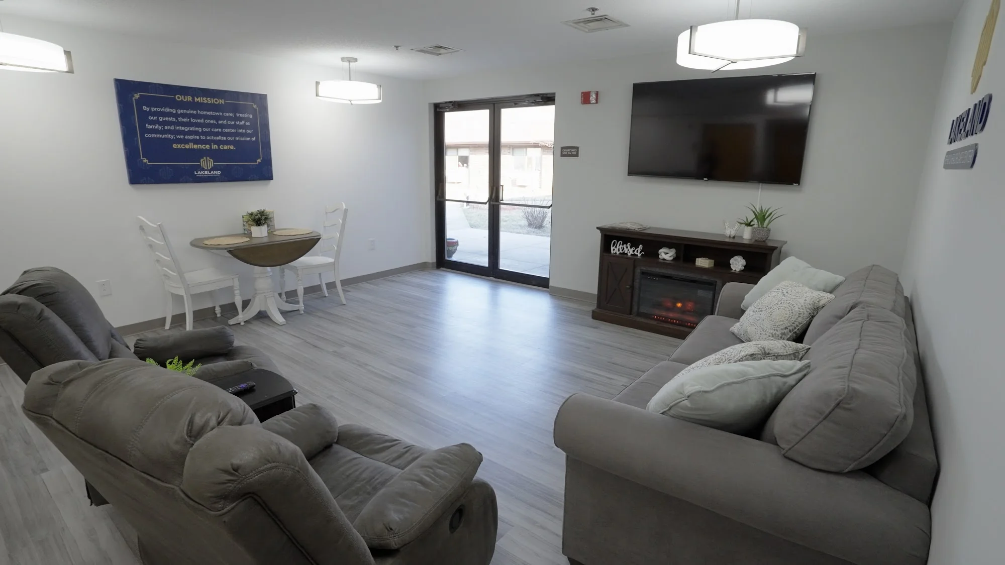 LAKELAND REHAB AND HEALTHCARE CENTER