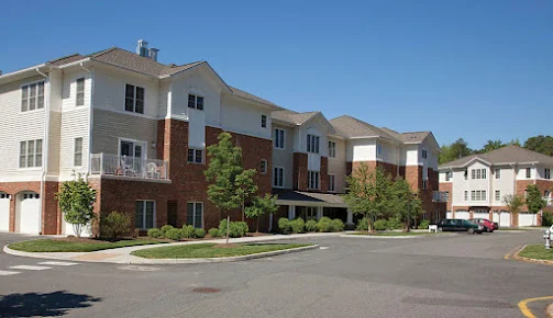 LAKEWOOD MANOR