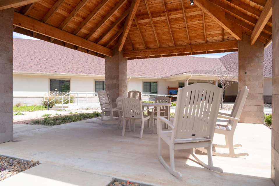 LAS ALTURAS NURSING & TRANSITIONAL CARE