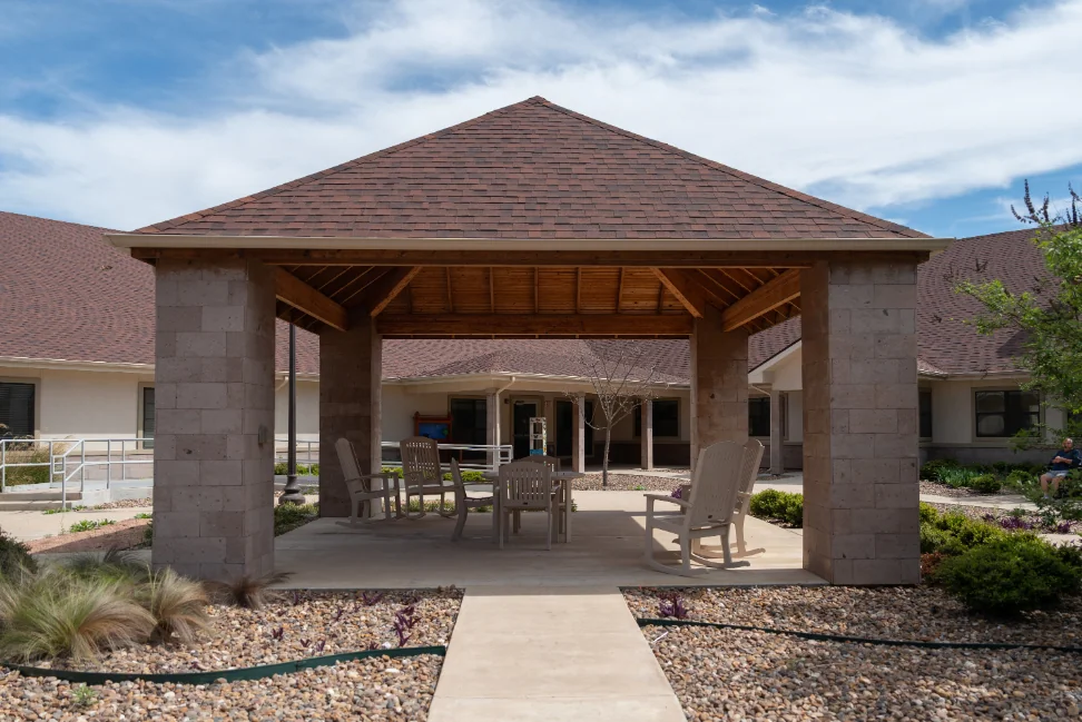 LAS ALTURAS NURSING & TRANSITIONAL CARE