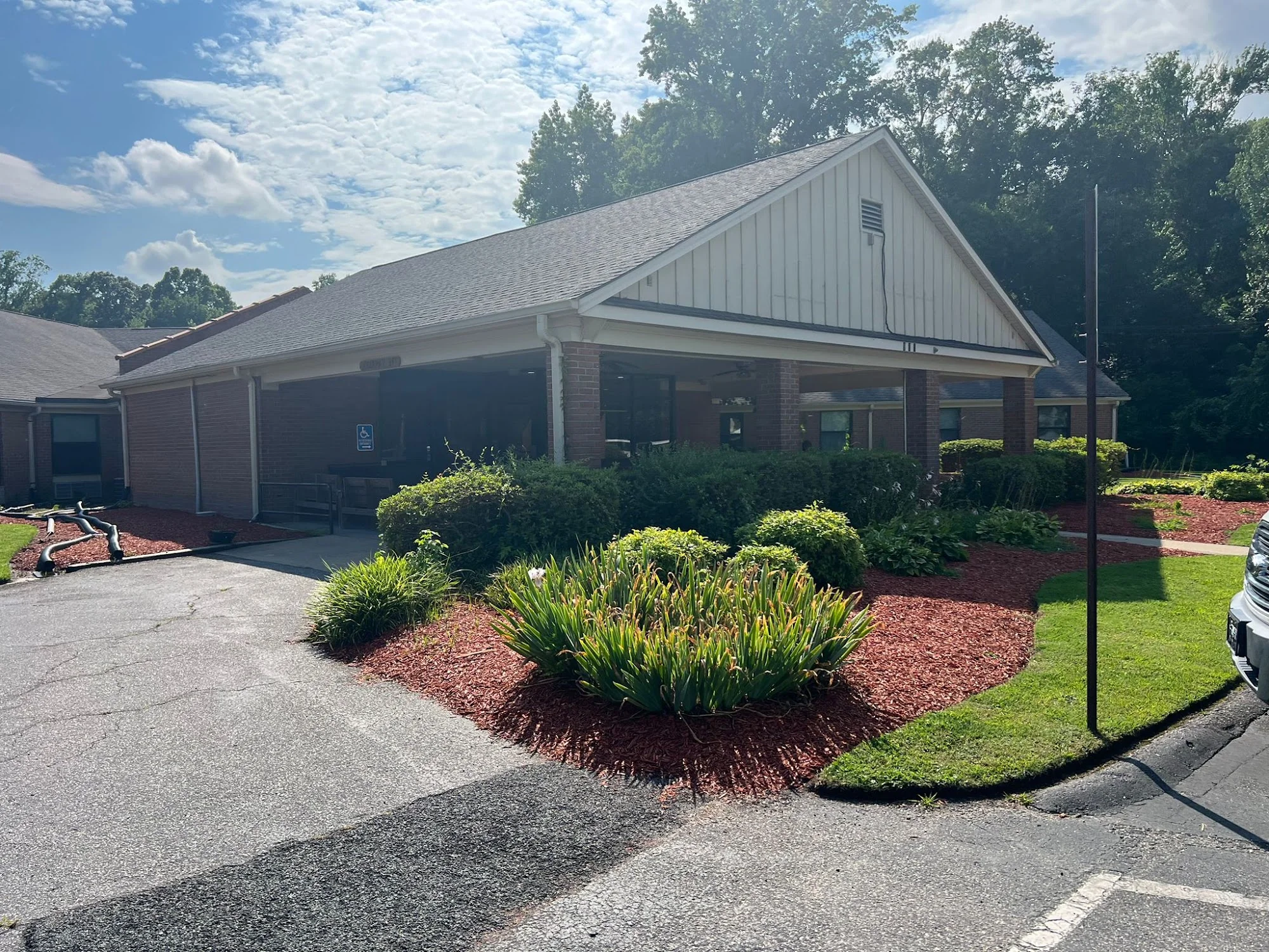 LAUREL PARK REHABILITATION AND HEALTHCARE CENTER