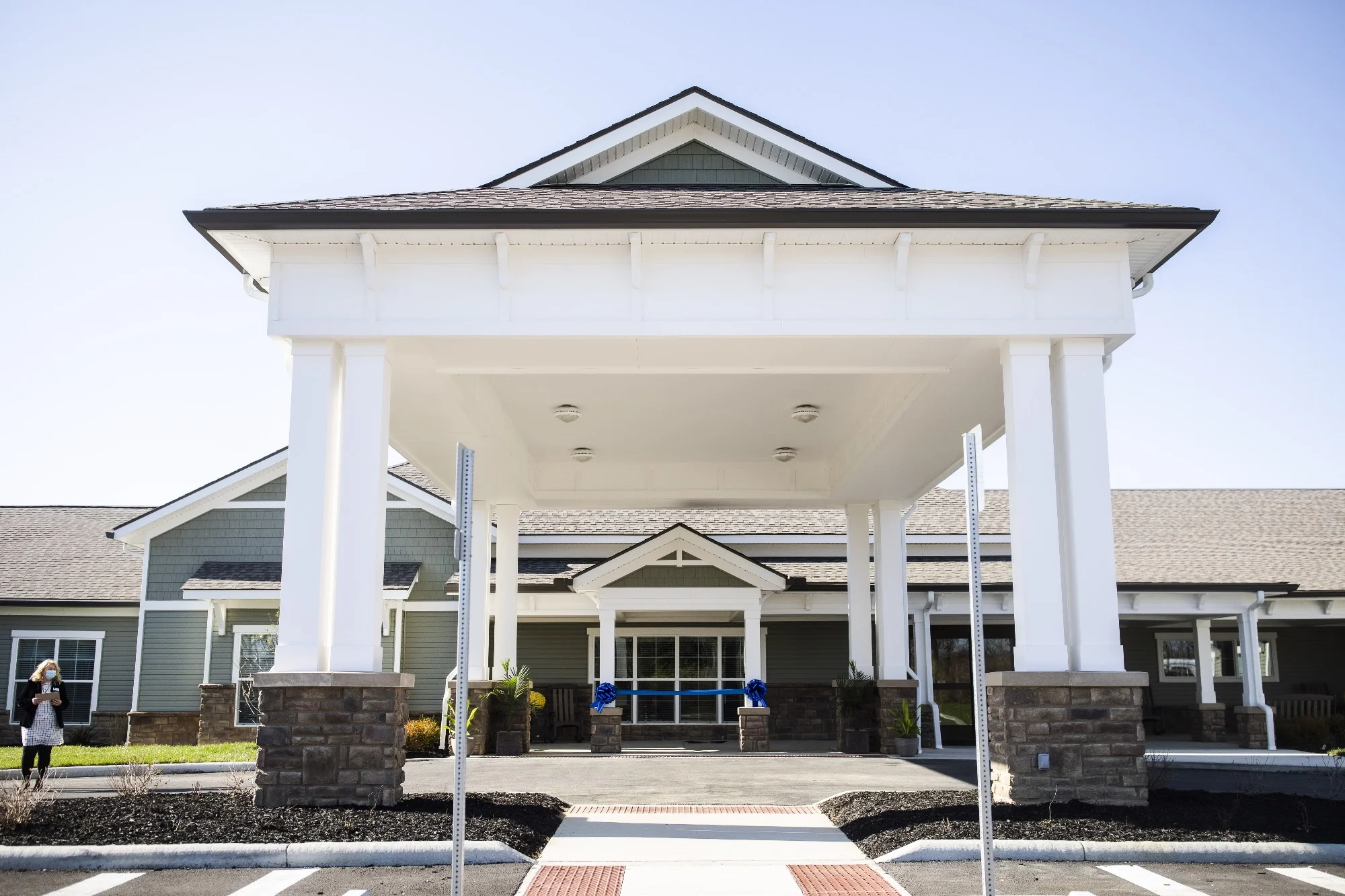 LAURELS OF WEST COLUMBUS, THE