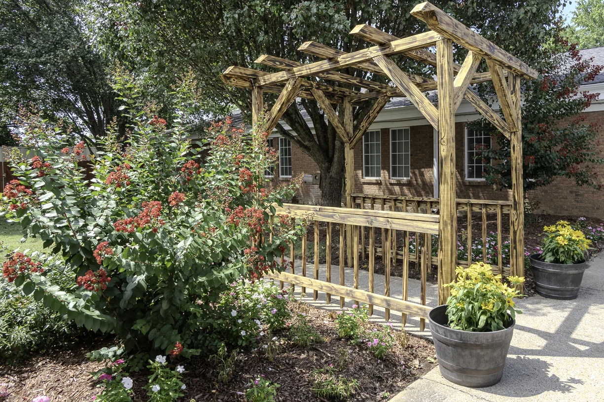 LEBANON CENTER FOR REHABILITATION AND HEALING, LLC