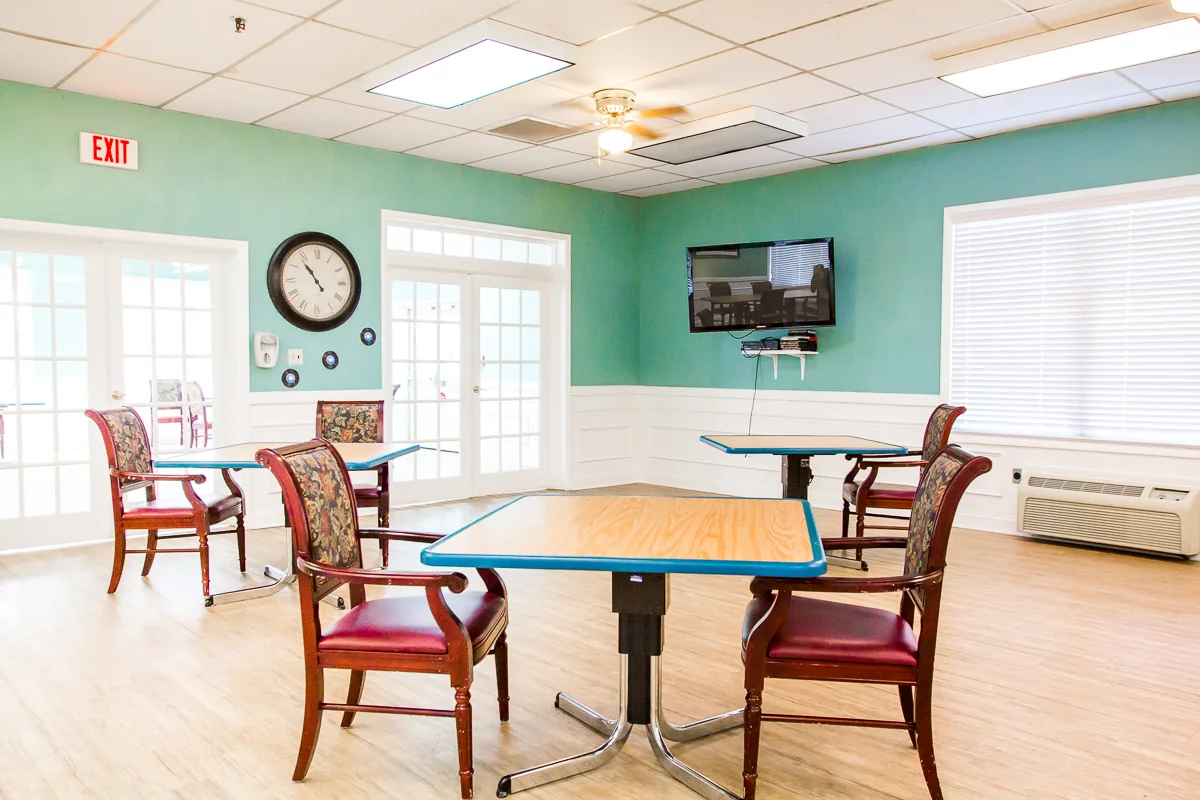 LEE COUNTY CARE & REHABILITATION CENTER