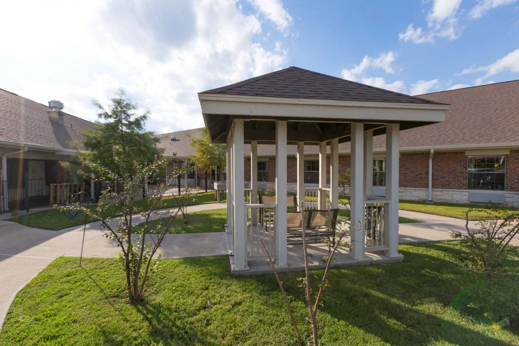 LEGEND OAKS HEALTHCARE AND REHABILITATION - ENNIS