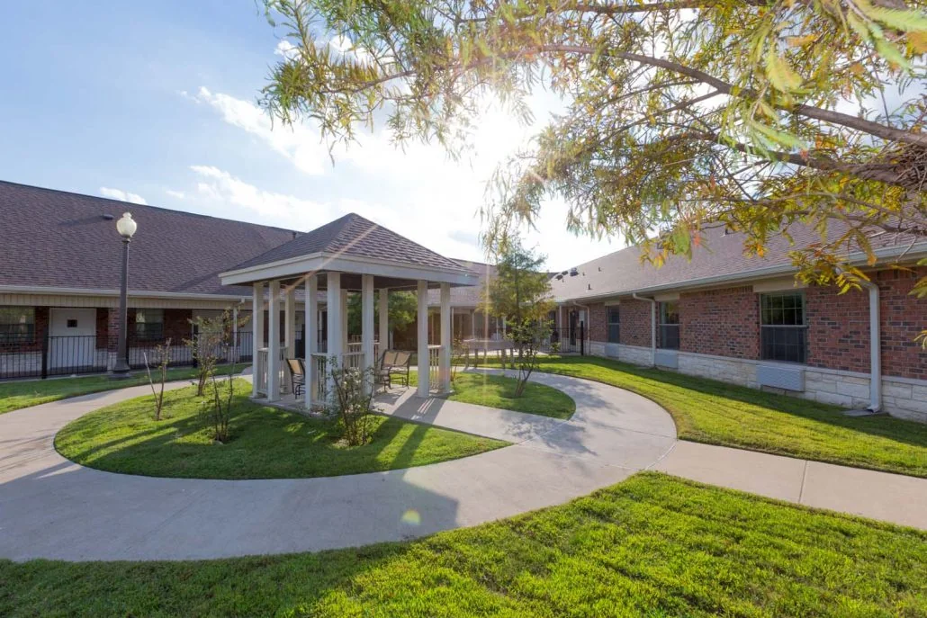 LEGEND OAKS HEALTHCARE AND REHABILITATION - ENNIS