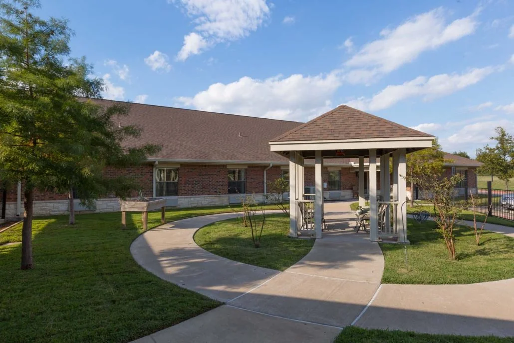 LEGEND OAKS HEALTHCARE AND REHABILITATION - ENNIS