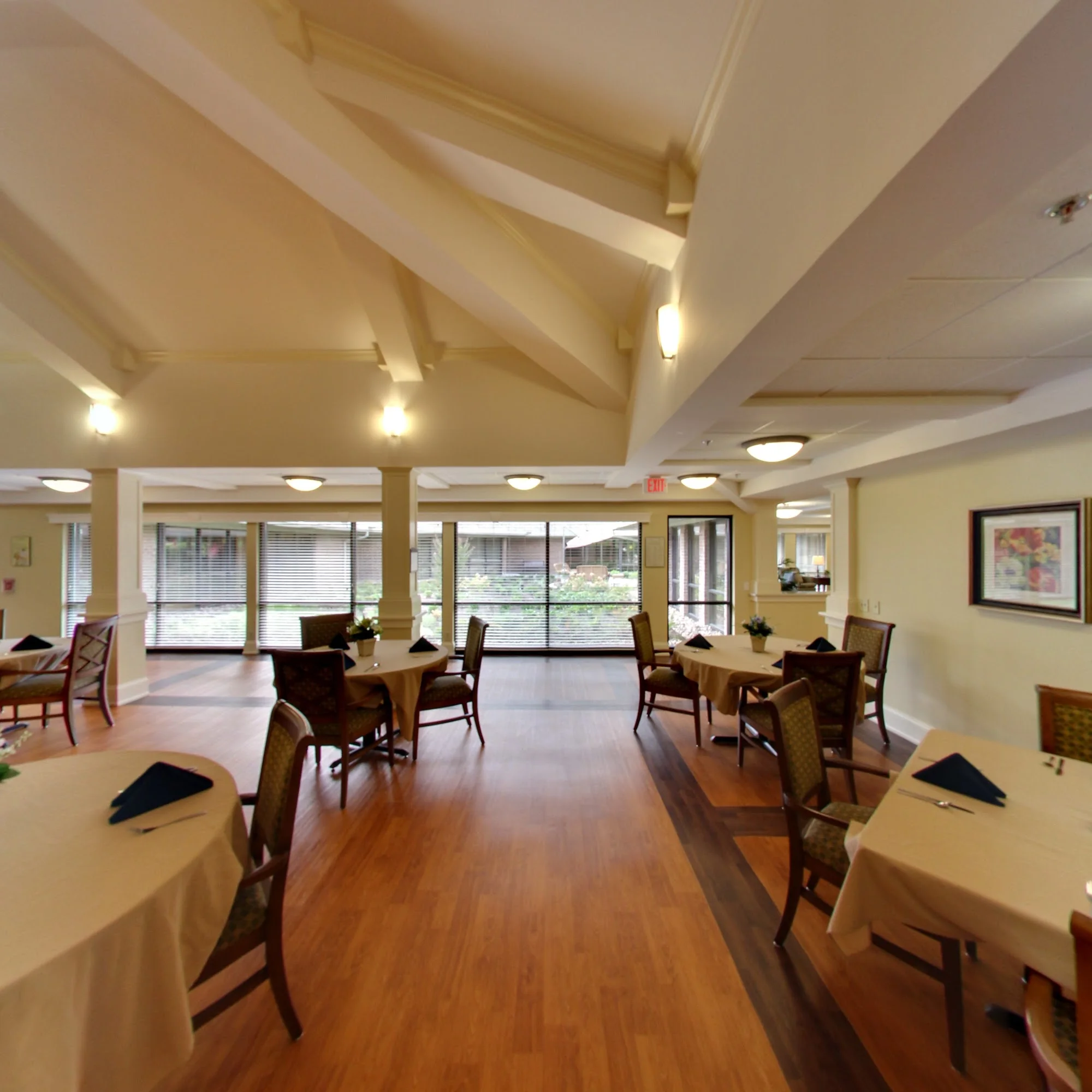 LEXINGTON COUNTRY PLACE