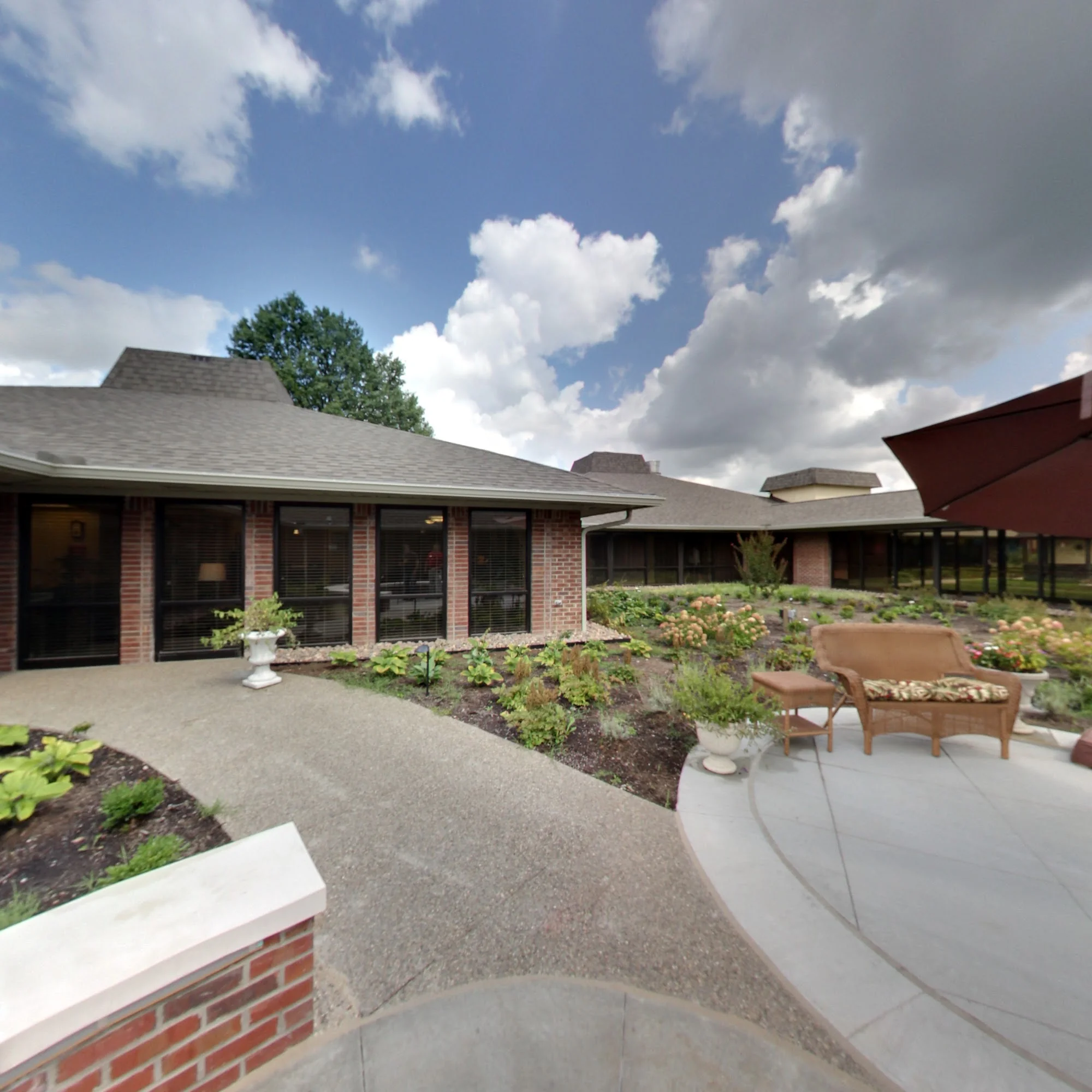 LEXINGTON COUNTRY PLACE