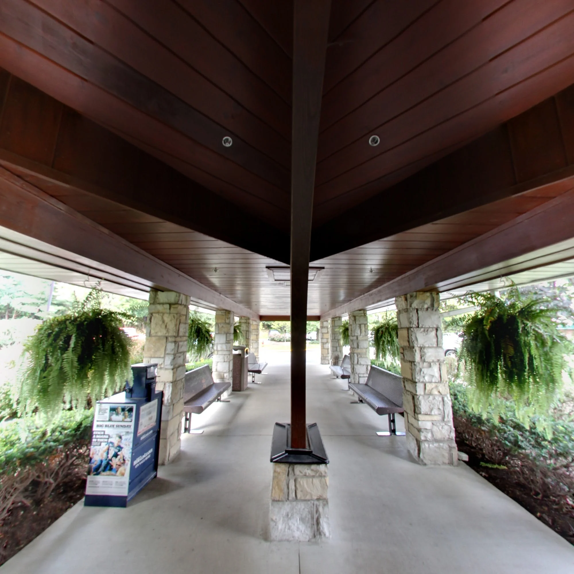 LEXINGTON COUNTRY PLACE