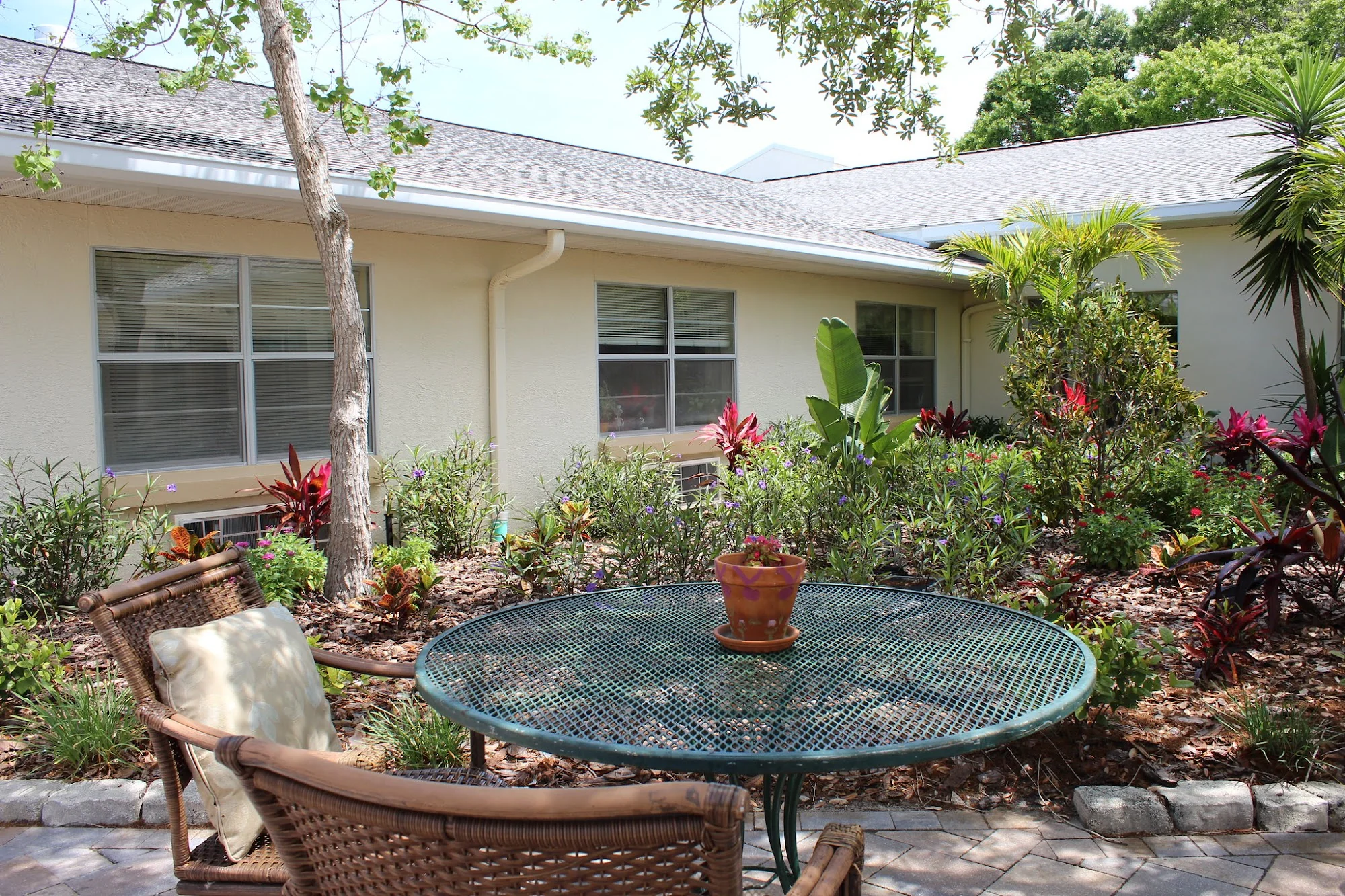 LEXINGTON HEALTHCARE AND REHABILITATION CENTER