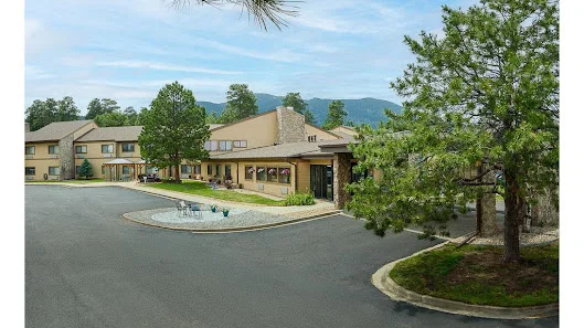 LIFE CARE CENTER OF EVERGREEN